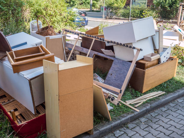 Best Estate Cleanout Services  in Mckinleyville, CA